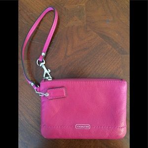 🌺EUC Coach Wristlet